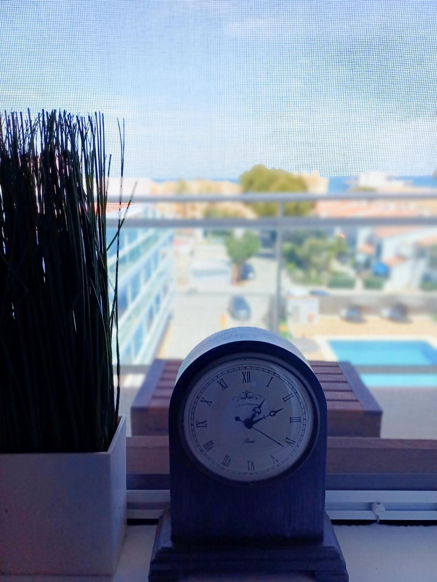 Atico La Cenia Apartment